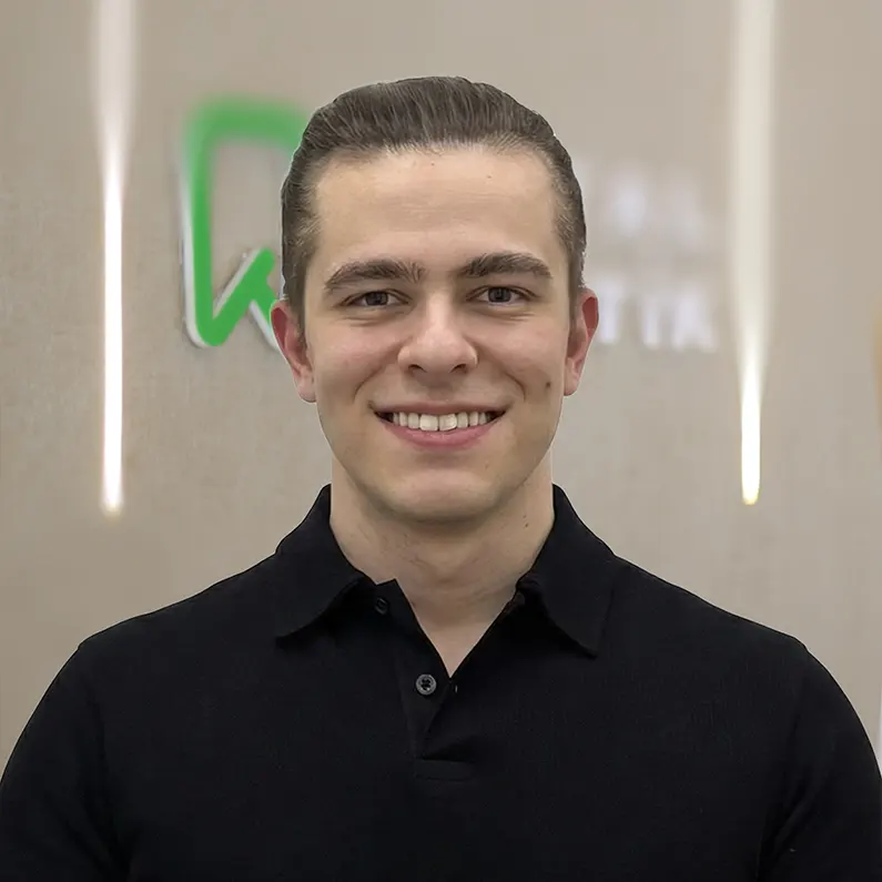 Д-р Тунчер БОЗДОГАН